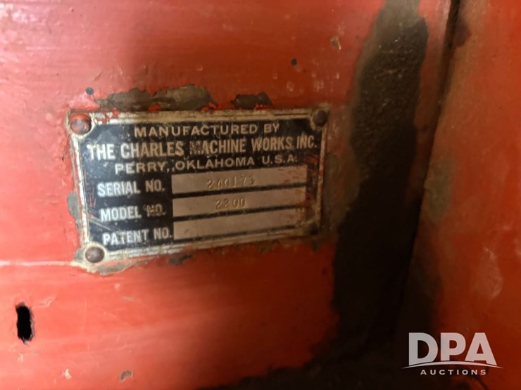 ditch-witch-2200-image-28