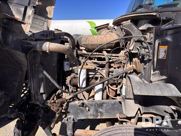 1994-mack-ch613-image-57