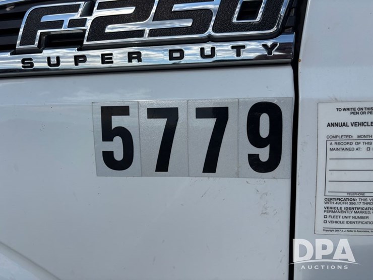 2015-ford-f250-image-12