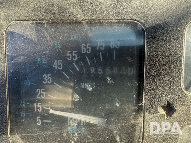 1991-international-4900-image-77