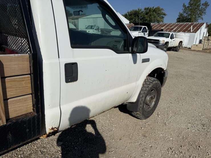 2005-ford-f250-image-14