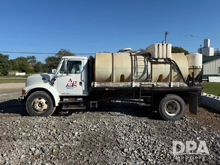 1999-international-4700-image-23