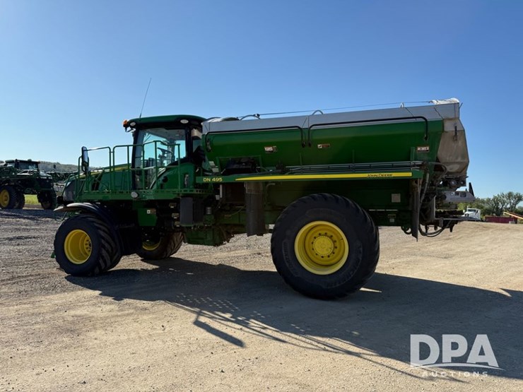 2021-john-deere-f4365-image-22