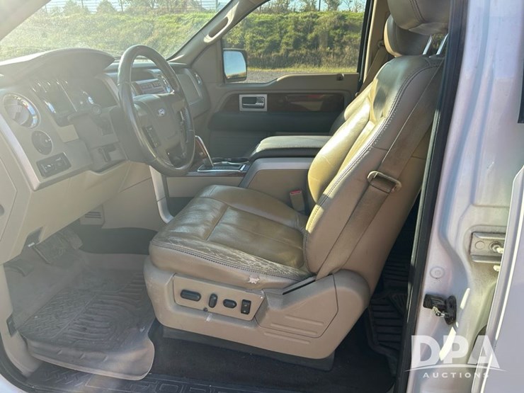 2010-ford-f150-lariat-image-24