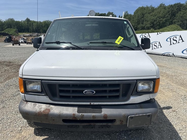 2006-ford-e350-image-8