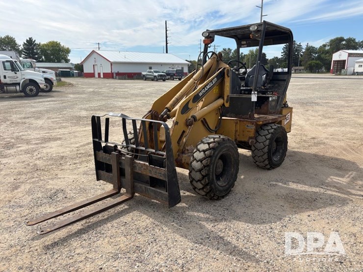 wrangler-4560-loader-(dr12339-unit-24673)-image-2