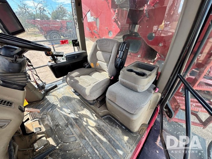 2014-case-ih-titan-4530-image-67