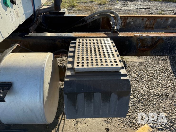 2002-international-9100i-cab/chassis-(np6156,-unit-286)-image-49