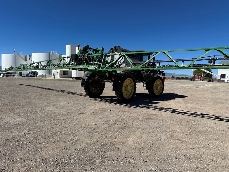 2015-john-deere-r4045-image-13