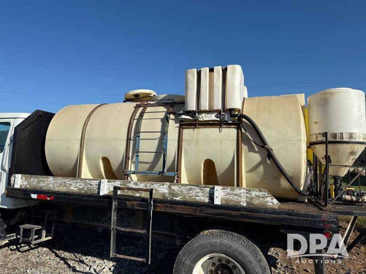 1999-international-4700-image-45