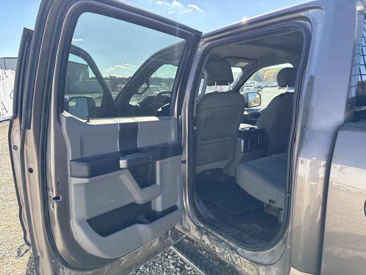 2020-ford-f150-xlt-image-34