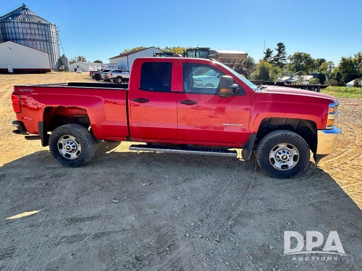 2016-chevrolet-2500-image-7