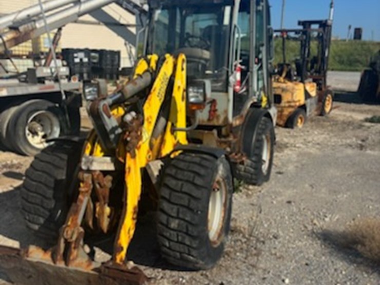 2017-wacker-neuson-wl38-image-1