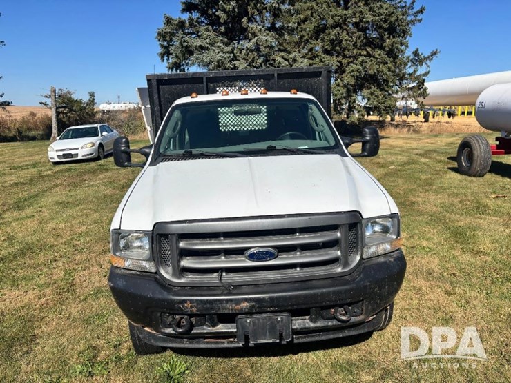 2003-ford-f450-xl-image-14