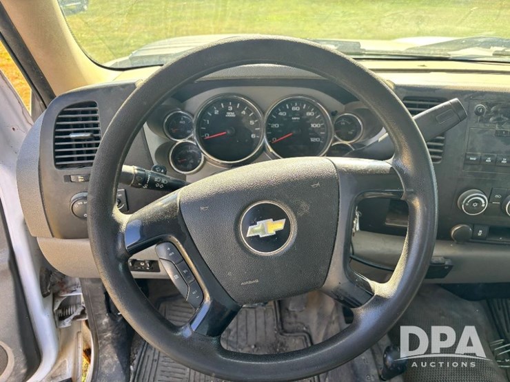 2012-chevrolet-2500hd-image-71