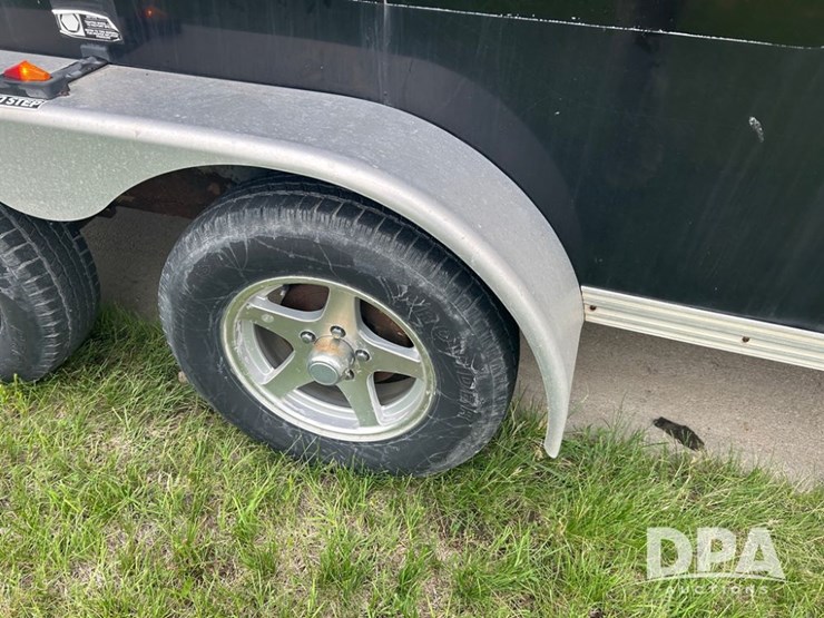 2011-h&h-enclosed-trailer-(dpa4000)-image-13