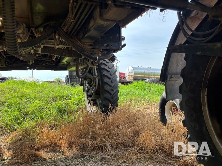 2005-case-ih-spx4410-image-19