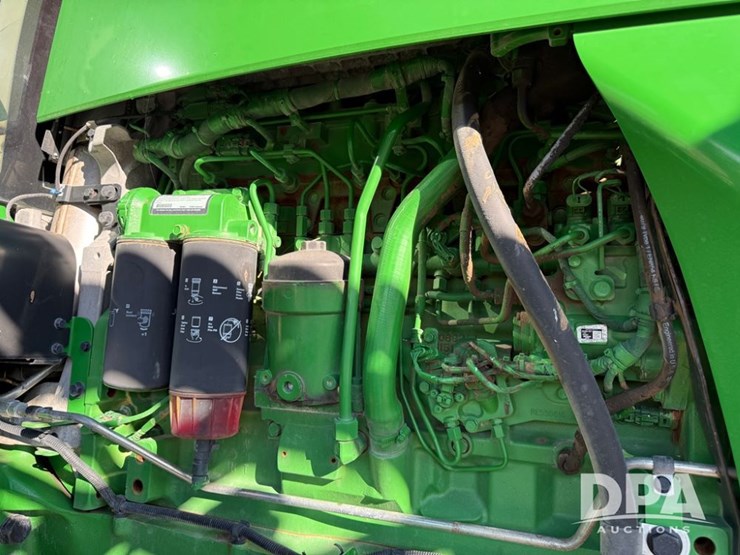 2021-john-deere-r4044-image-100