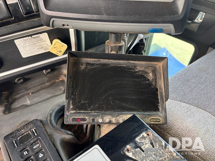 2014-kenworth-t470-image-67