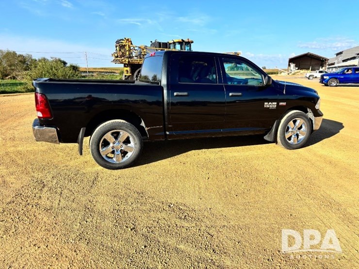 2019-dodge-ram-1500-image-5