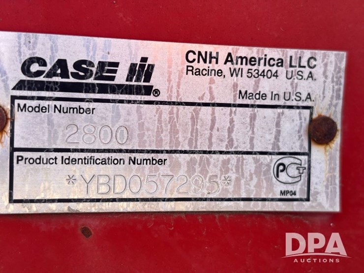 2002-case-ih-2800-image-42