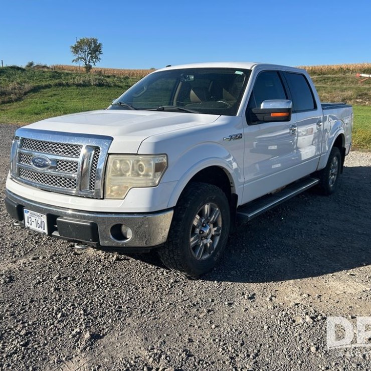 2010 FORD F150 LARIAT