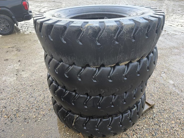 #2144-•-(4)-14.0-25-grader-tires-image-4