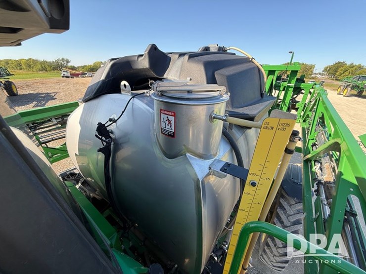 2022-john-deere-412r-image-143