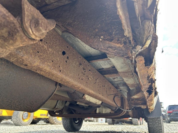 2006-ford-e350-image-13