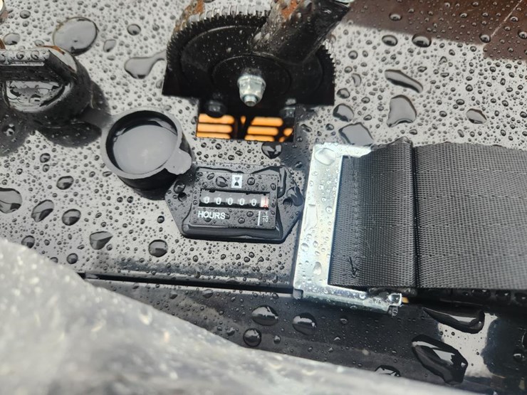 #6457-•-unused-future-ft13-mini-excavator-image-17