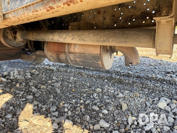 1999-international-4700-image-43