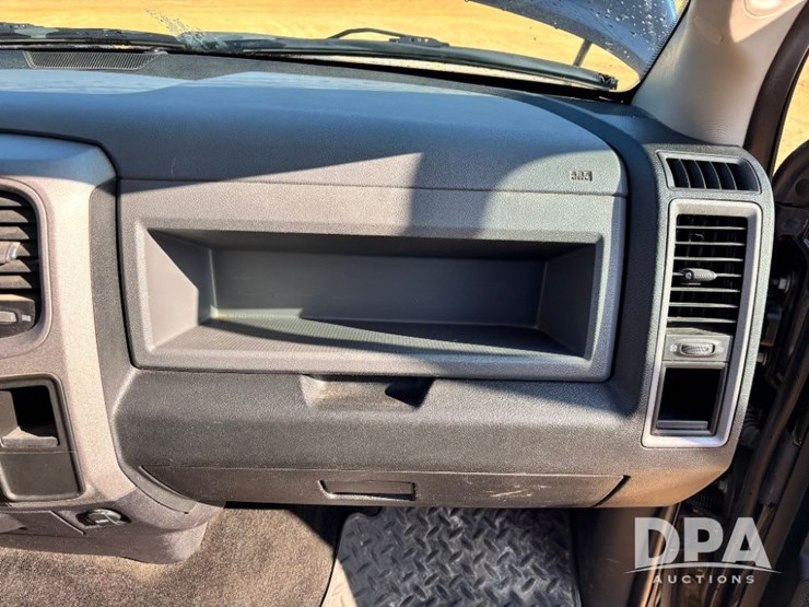 2016-dodge-ram-1500-image-65