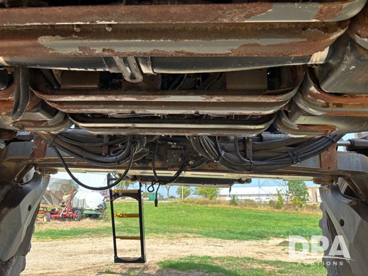 2014-ag-chem-rg1100-image-42