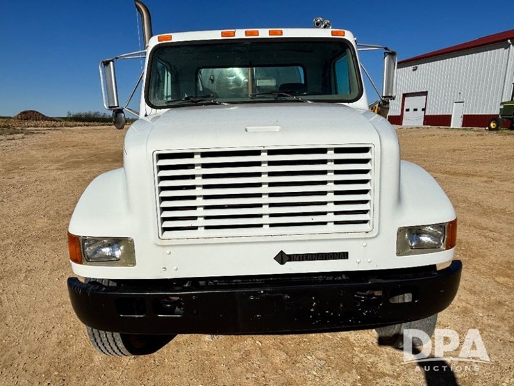 1999-ihc-4700-liquid-nurse-truck-(gp11652,-unit-126458)-image-18