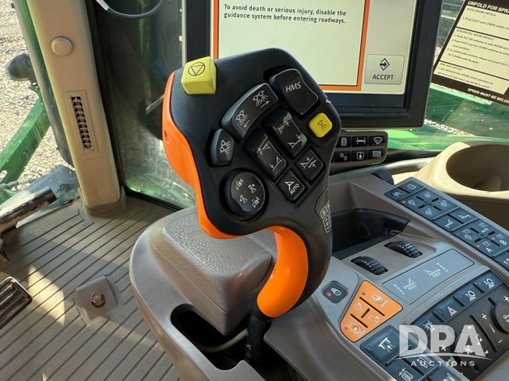 2021-john-deere-r4044-image-129