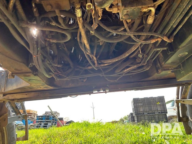 2005-case-ih-spx4410-image-22