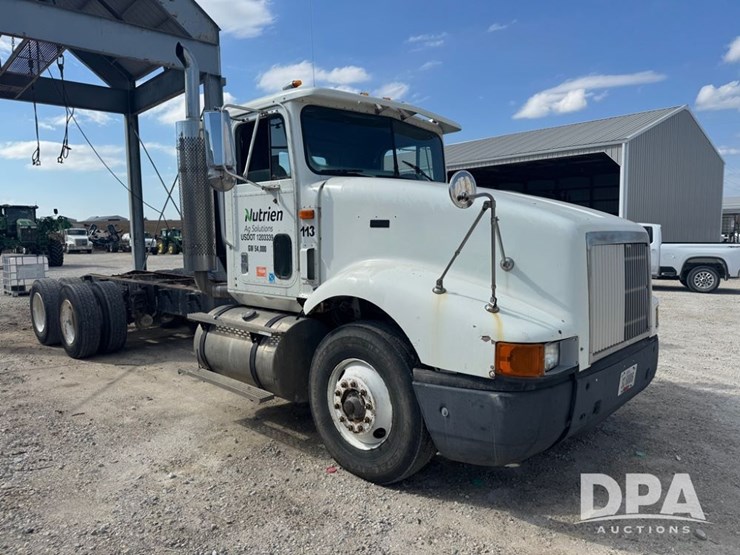 1994-international-9400-image-1