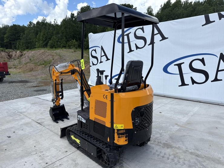 #6452-•-unused-future-ft15j-mini-excavator-image-3