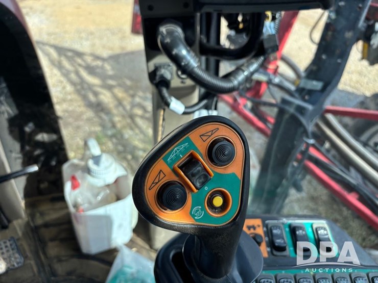 2005-case-ih-spx4410-image-45