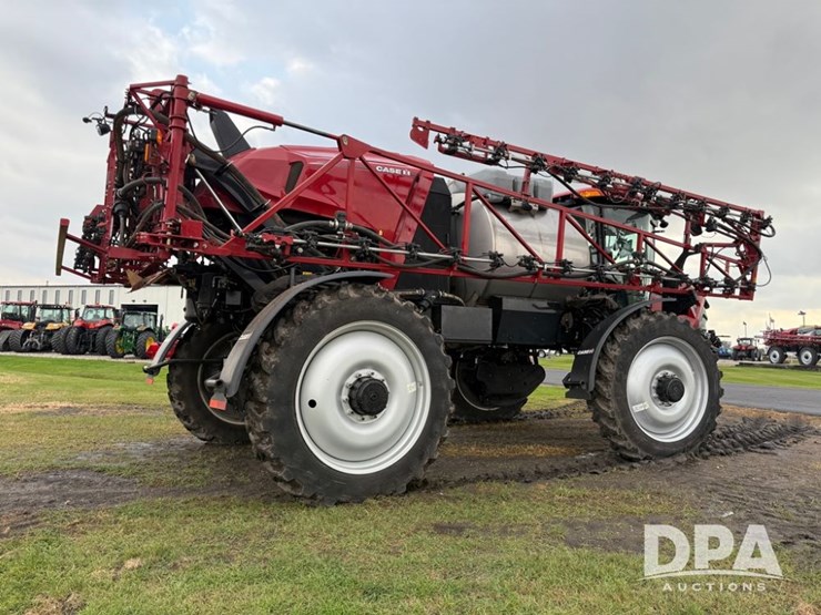 2024-case-ih-patriot-4350-image-8