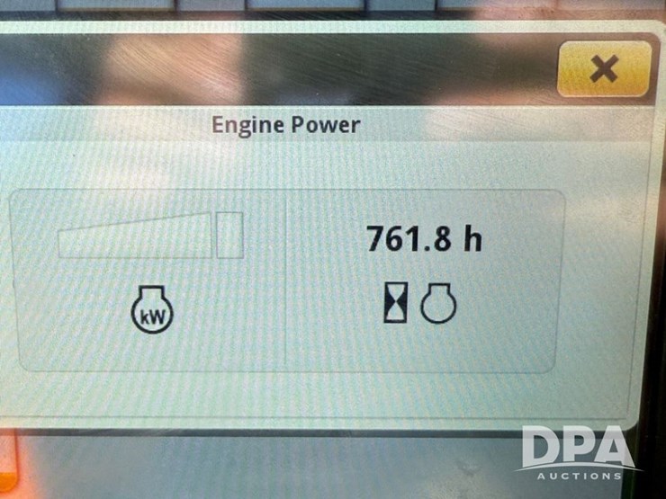 2023-john-deere-800r-image-134