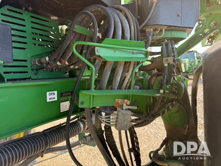 2022-john-deere-412r-image-114