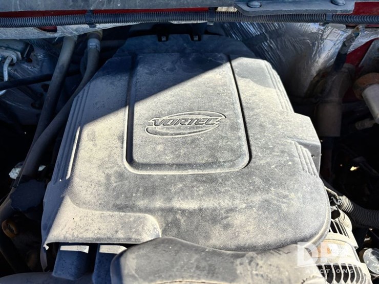 2016-chevrolet-2500-image-48