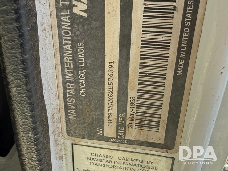 1999-international-4700-image-65