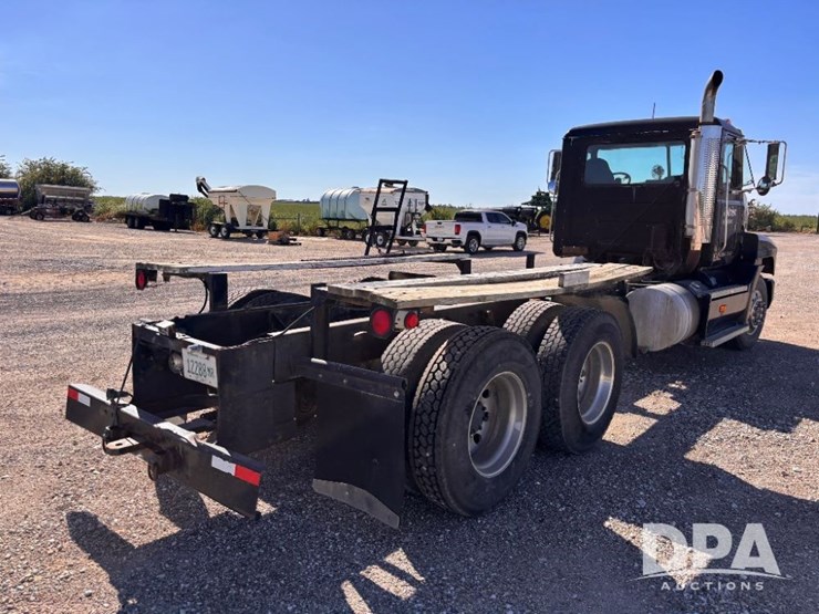 1994-mack-ch613-image-10