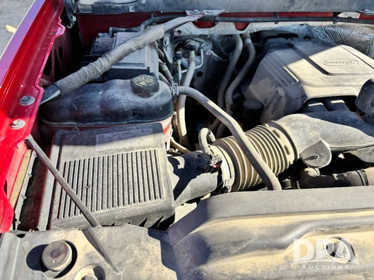 2016-chevrolet-2500-image-55