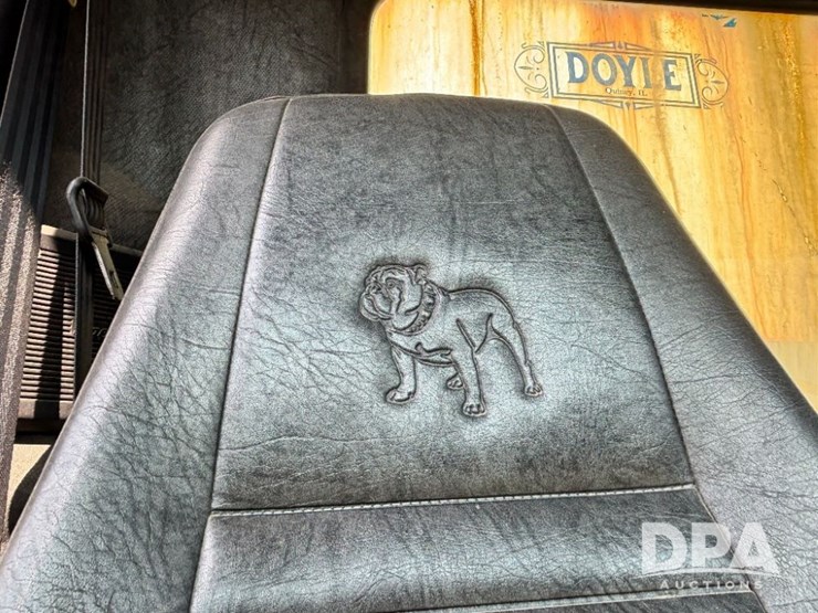 2000-mack-ch613-image-49