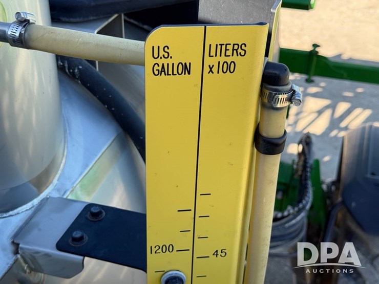 2022-john-deere-412r-image-144