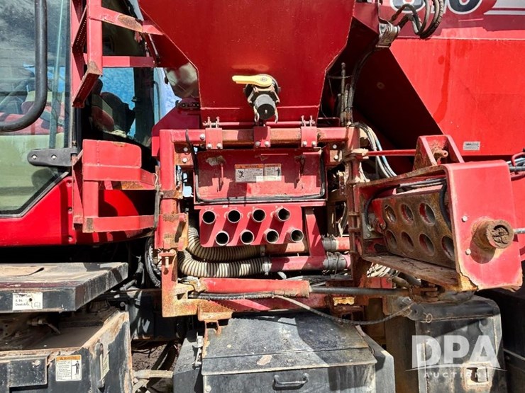 2013-case-ih-titan-4530-image-33