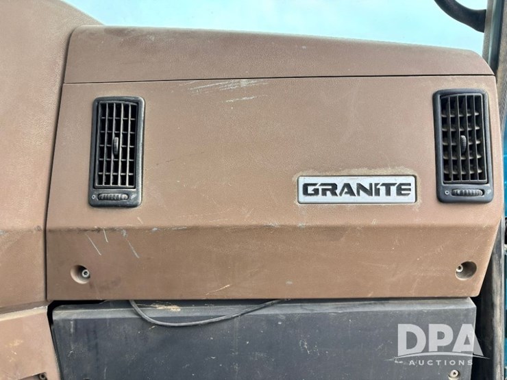 mack-granite-gu713-image-118